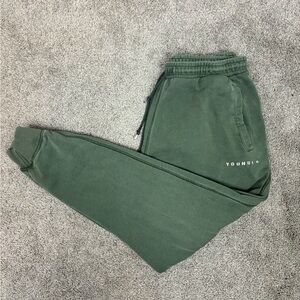 Green youngla sweatpants joggers